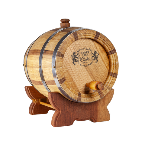 Barril feito de Amburana, Cabreúva e Carvalho, perfeito para transformar a sua cachaça em uma bebida exclusiva e sofisticada.